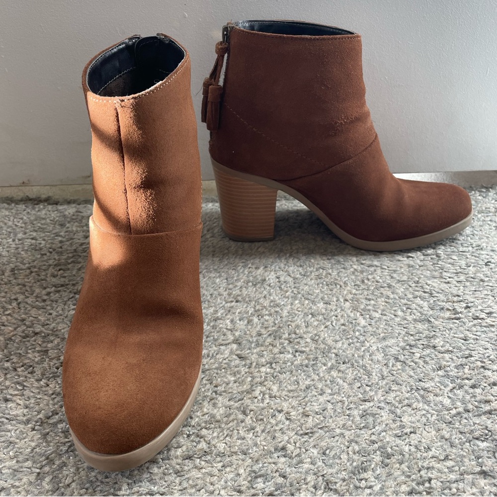 Brown Hush Puppies Booties